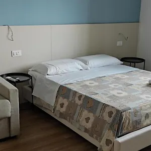 https://apt-casa-teresa.catania-hotels.net