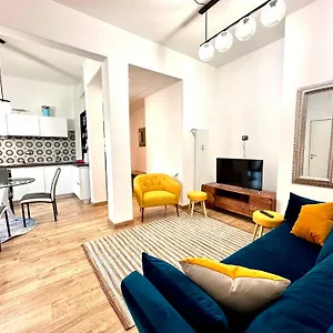https://lombardos-family.hotelitalianriviera.com